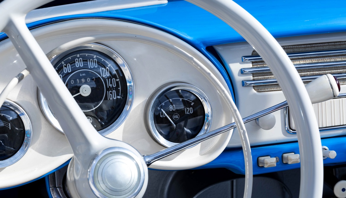 blue classic car steering wheel