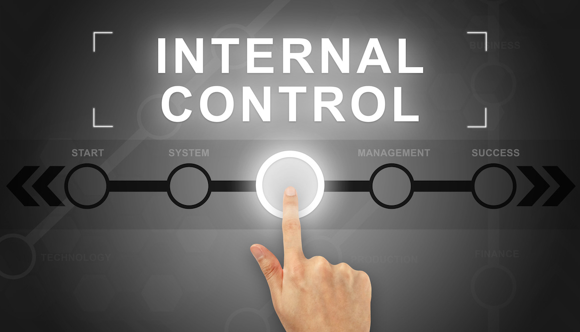 finger pressing button under the words Internal control