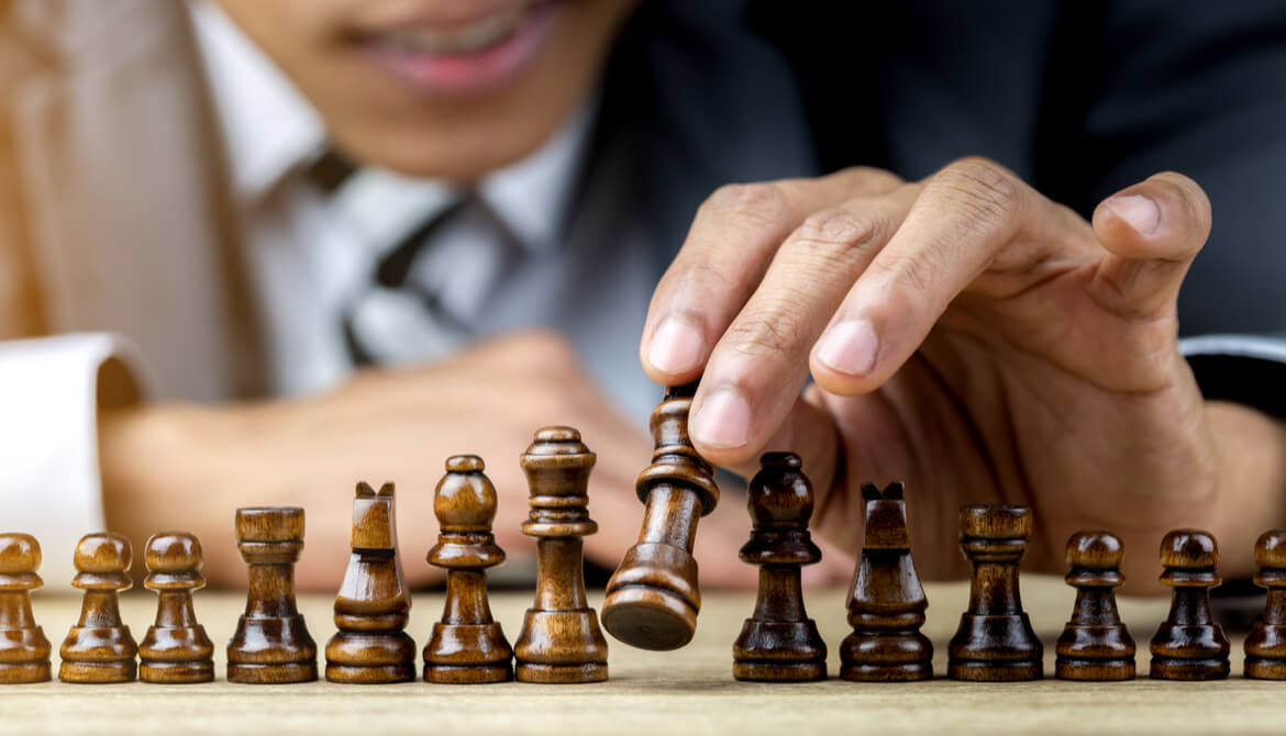 businessman-chess-board